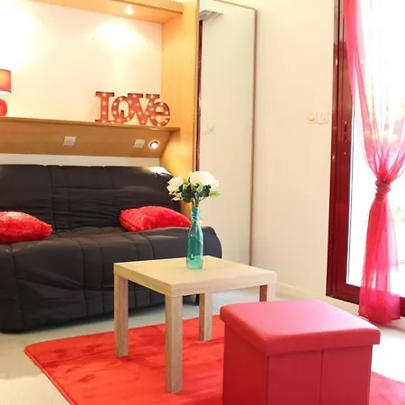 Appt - Lr010-039